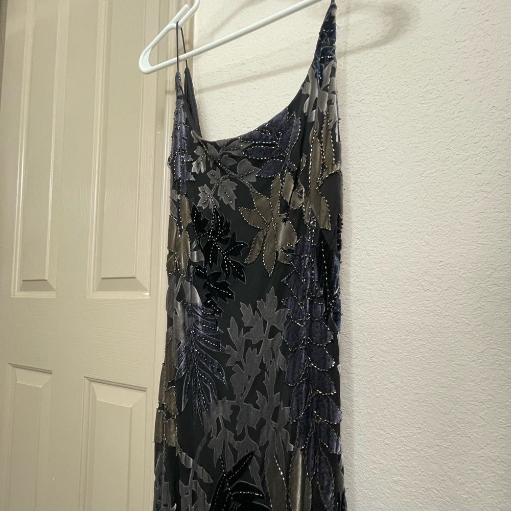 Evening gown by Carmen Marc Valvo, Size 6